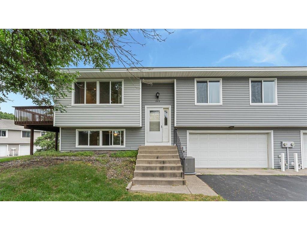 445 Clover Leaf Parkway NE Blaine MN 55434 6757071 image1