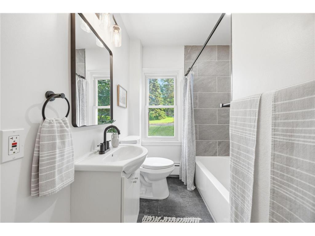 445 Lark Avenue E Maplewood MN 55117 7104952 image13
