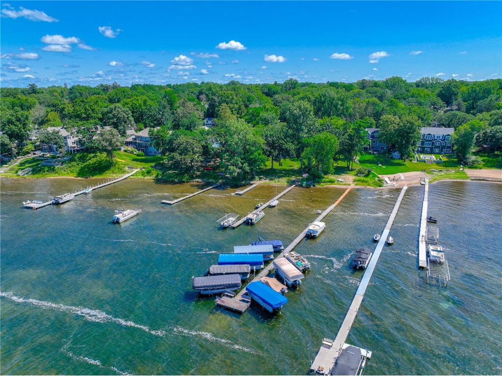 445 Mahtomedi Avenue Mahtomedi MN 55115 - White Bear 6569970 image1