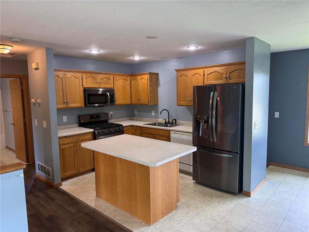445 Maryland Street NW Hutchinson MN 55350 7099540 image5
