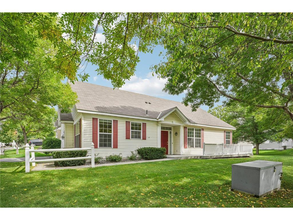 445 Meadowood Lane Burnsville MN 55337 6788655 image1