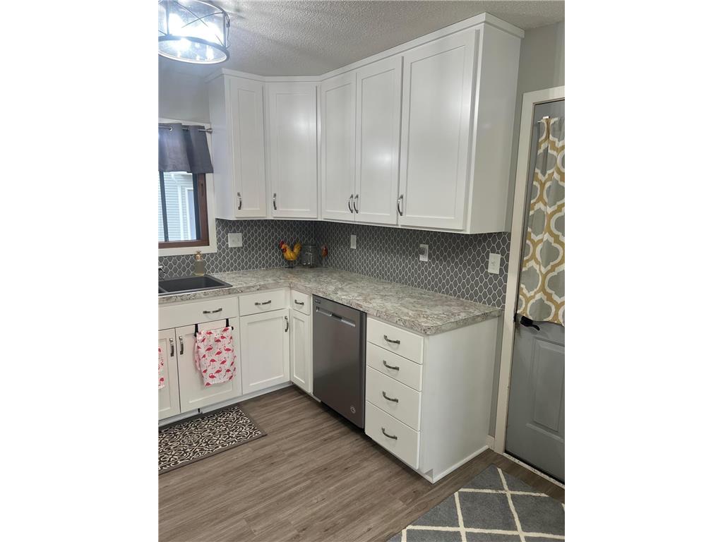 445 NE Rose Lane NE Hutchinson MN 55350 7036335 image8