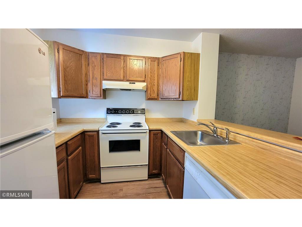 445 Shelard Parkway #101 Saint Louis Park MN 55426 7098560 image7