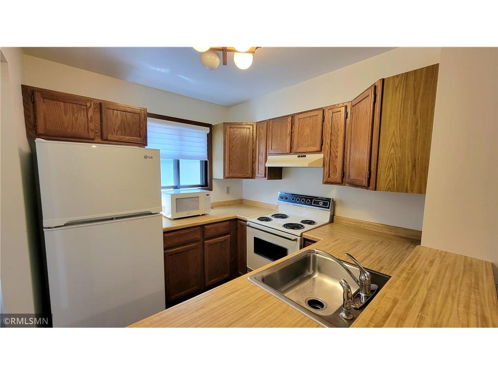 445 Shelard Parkway #101 Saint Louis Park MN 55426 7098560 image8
