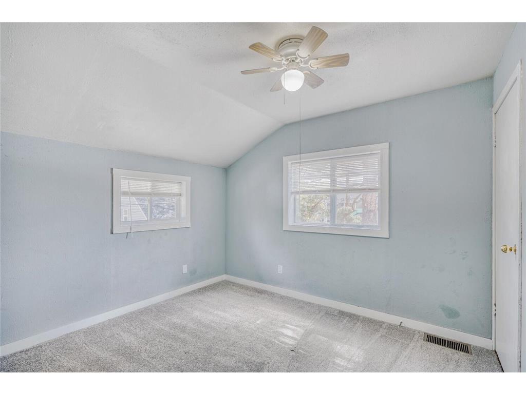 4450 38th Avenue N Robbinsdale MN 55422 7037386 image16