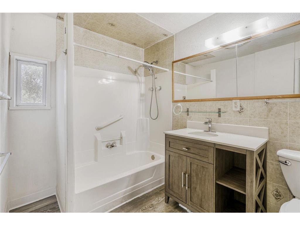 4450 38th Avenue N Robbinsdale MN 55422 7037386 image18
