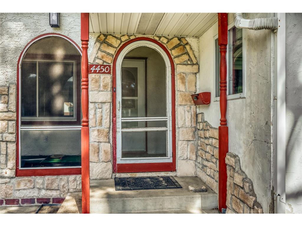 4450 38th Avenue N Robbinsdale MN 55422 7037386 image2