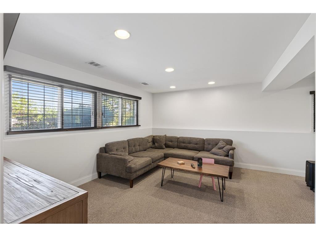 4450 Clover Lane Eagan MN 55122 7080784 image18