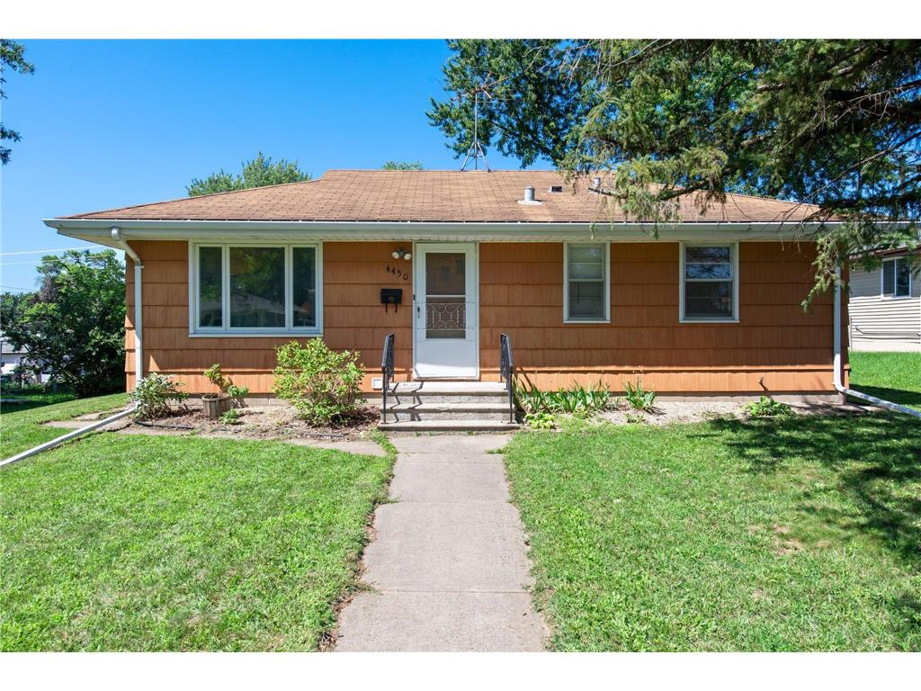 4450 Jackson Street NE Columbia Heights MN 55421 6417515 image1