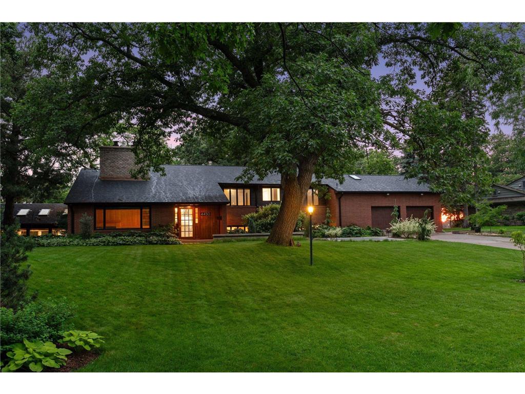 4450 Tyrol Crest Golden Valley MN 55416 6476108 image1