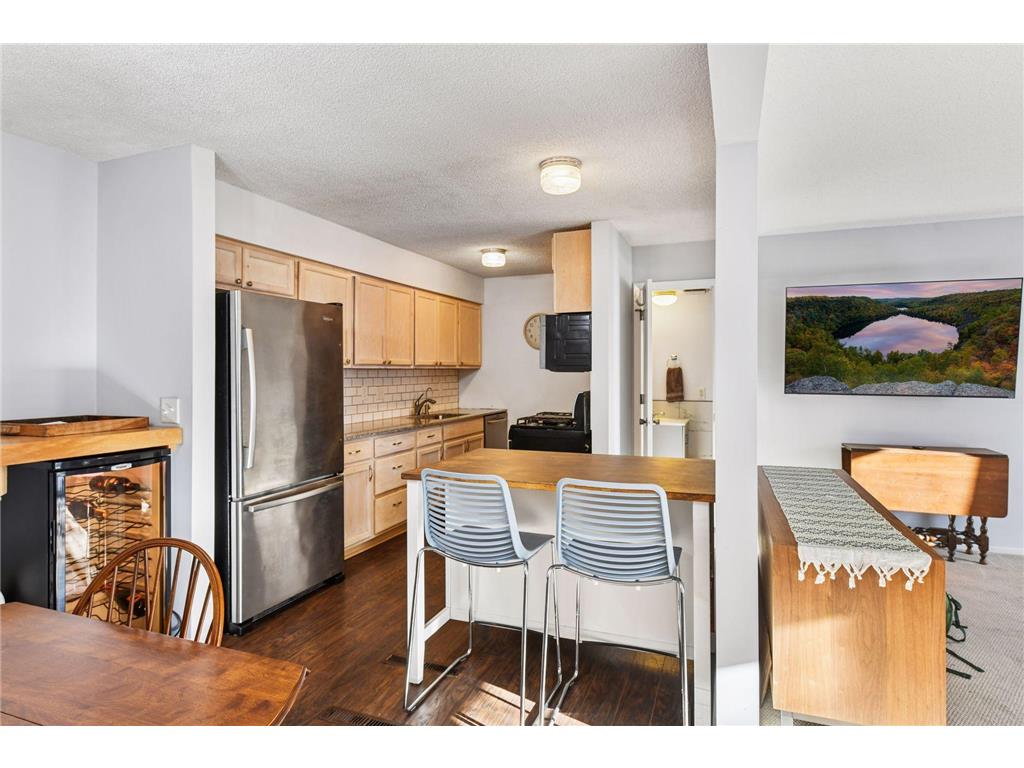 4453 Cedar Lake Road S Saint Louis Park MN 55416 7014895 image1