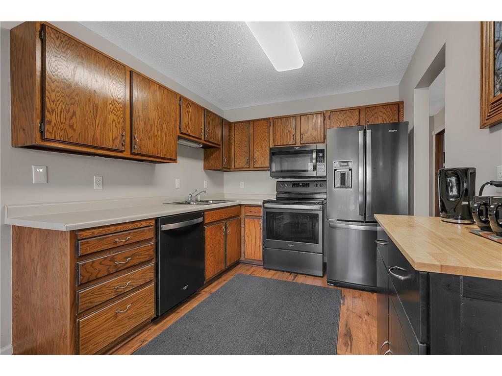 4454 Churchill Street Shoreview MN 55126 7032106 image3