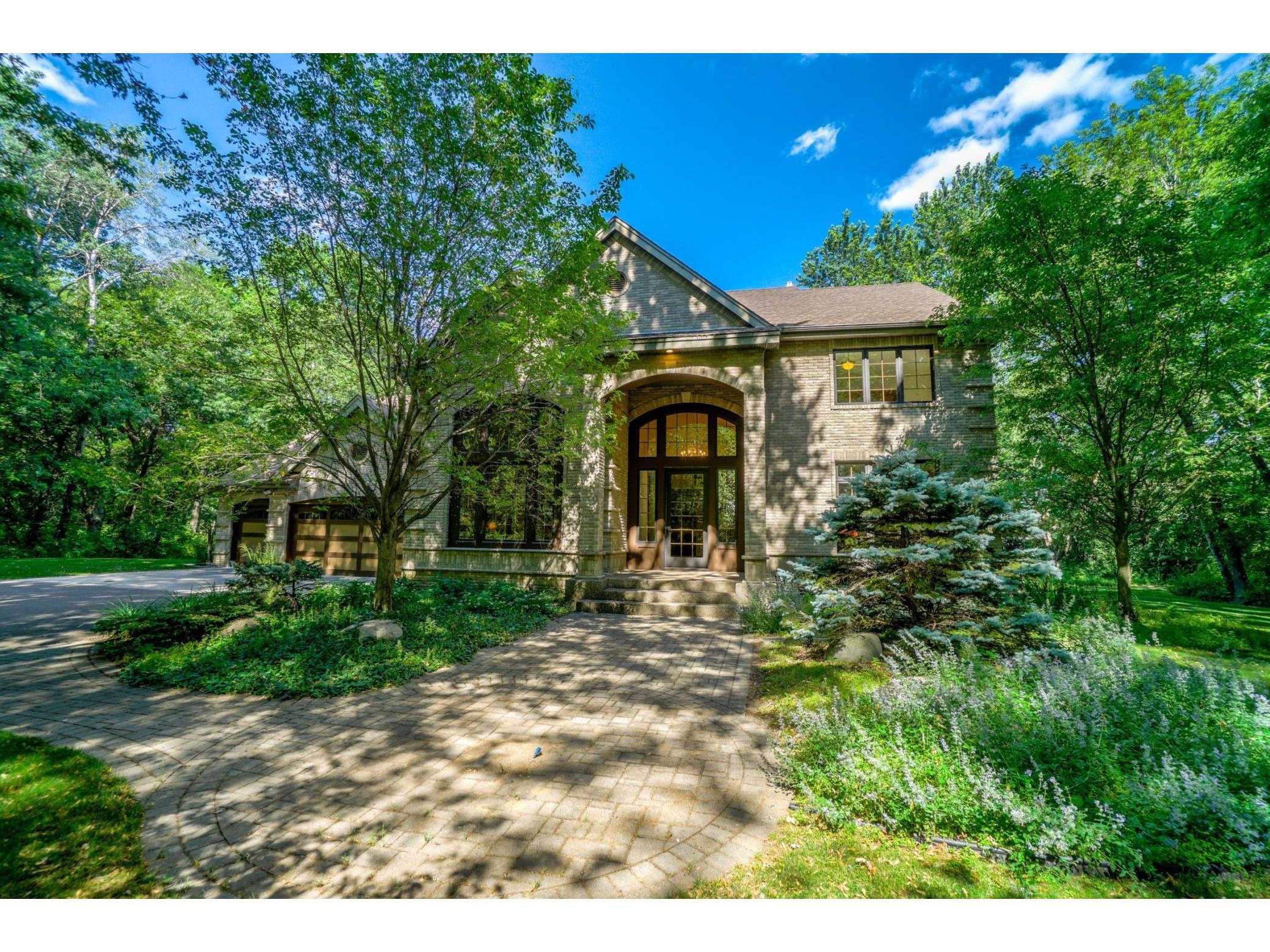 4455 Lake Elmo Avenue N, Lake Elmo, MN, 55042 MLS 5742763 Edina Realty