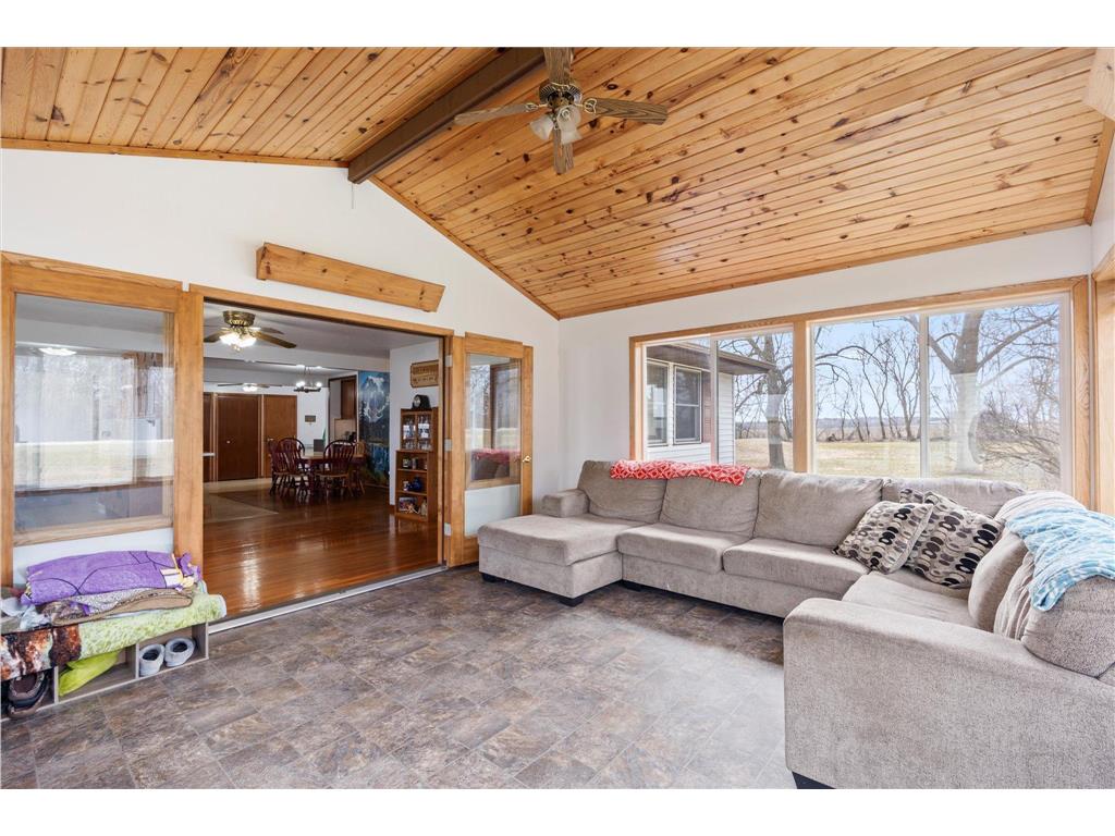 44554 County 11 Bertha MN 56437 7056436 image11
