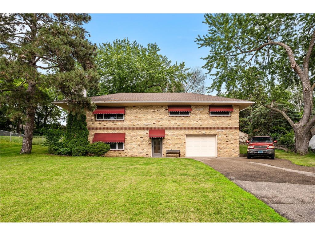 4456 Lexington Avenue N Shoreview MN 55126 6556988 image1