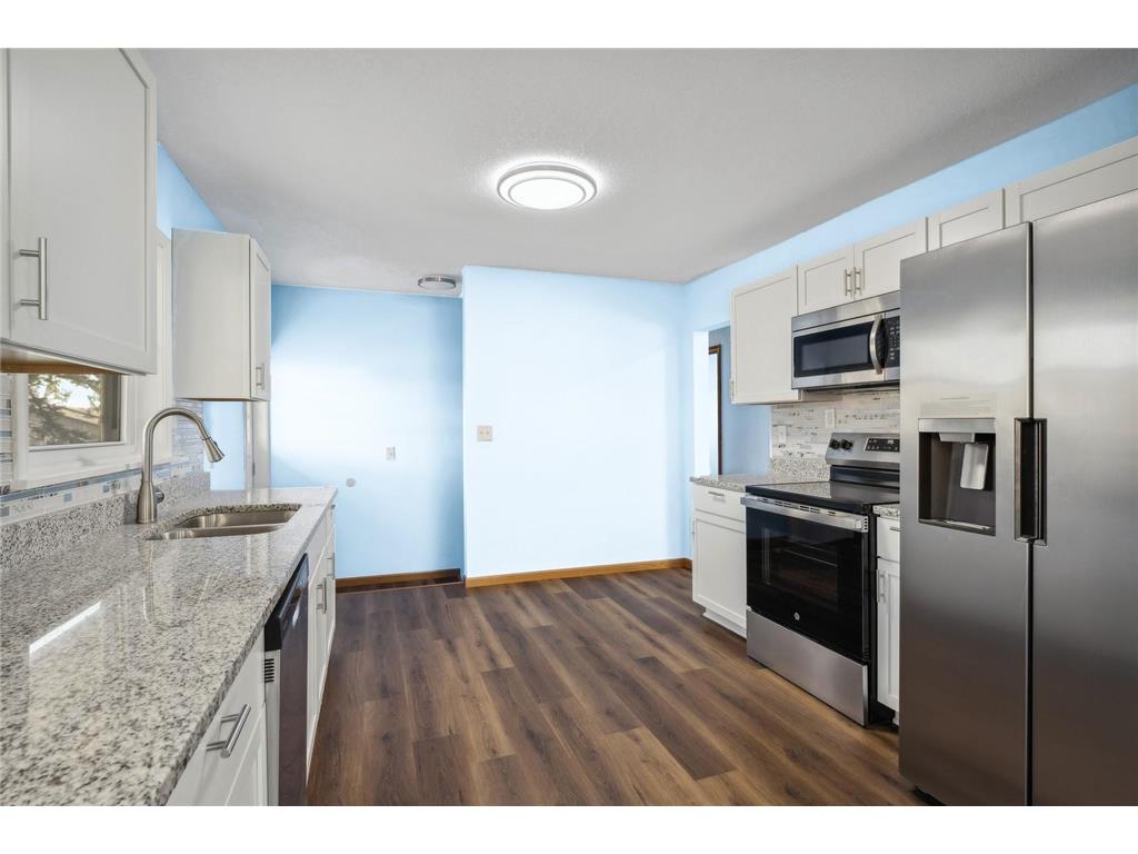 4456 Lexington Avenue N Shoreview MN 55126 6644471 image1