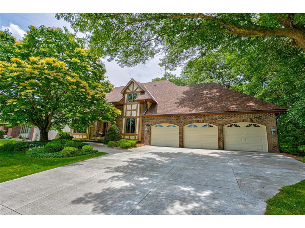 4457 Foothill Trail Vadnais Heights MN 55127 6635754 image1