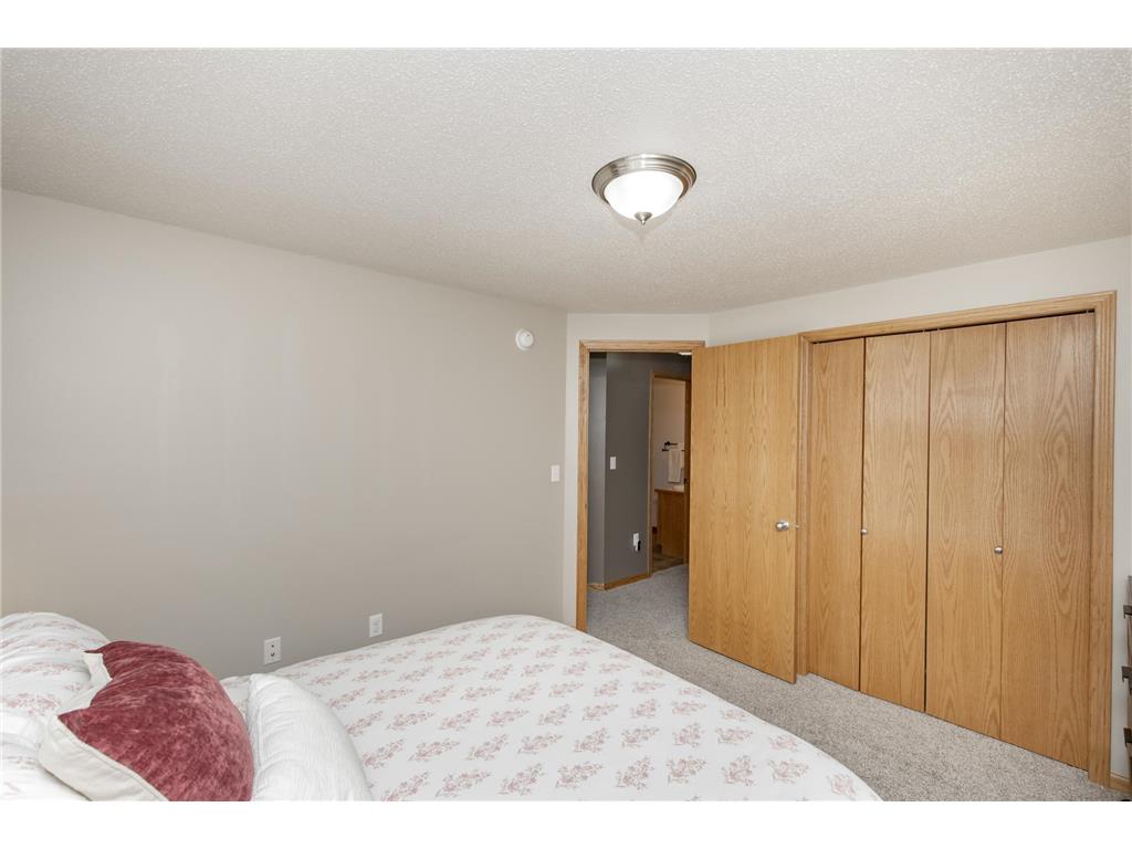 4459 15th Street S Moorhead MN 56560 7109543 image20
