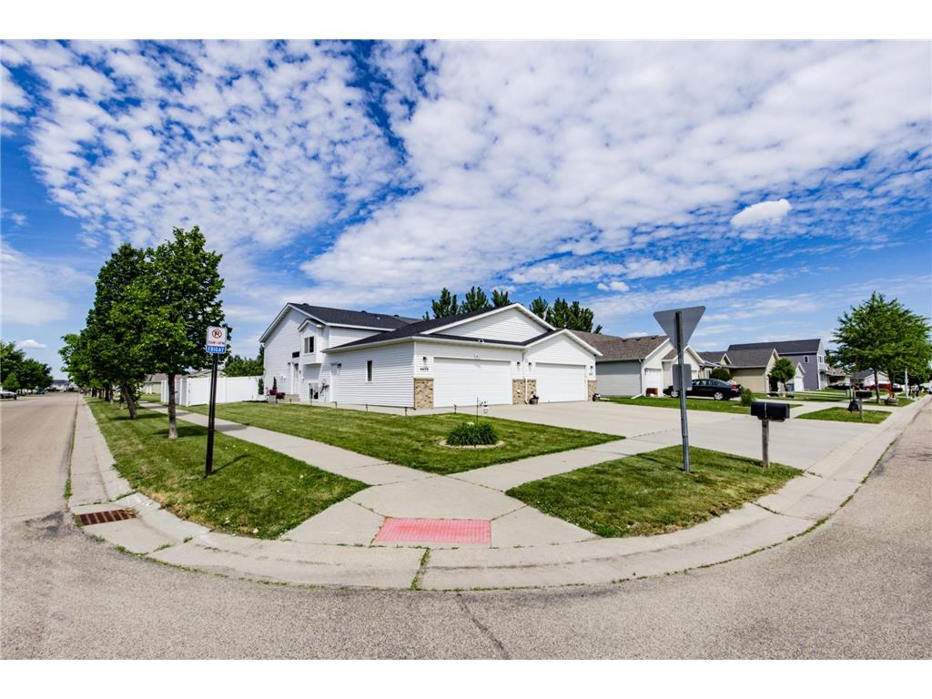 4459 15th Street S Moorhead MN 56560 7109543 image3