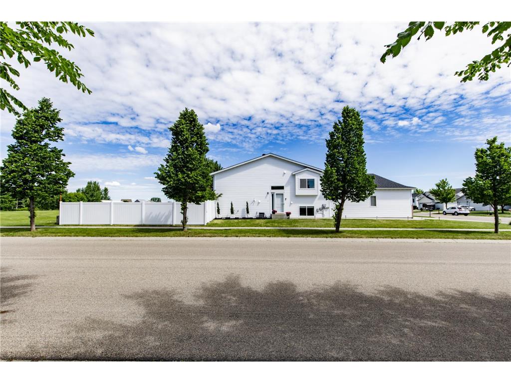 4459 15th Street S Moorhead MN 56560 7109543 image36