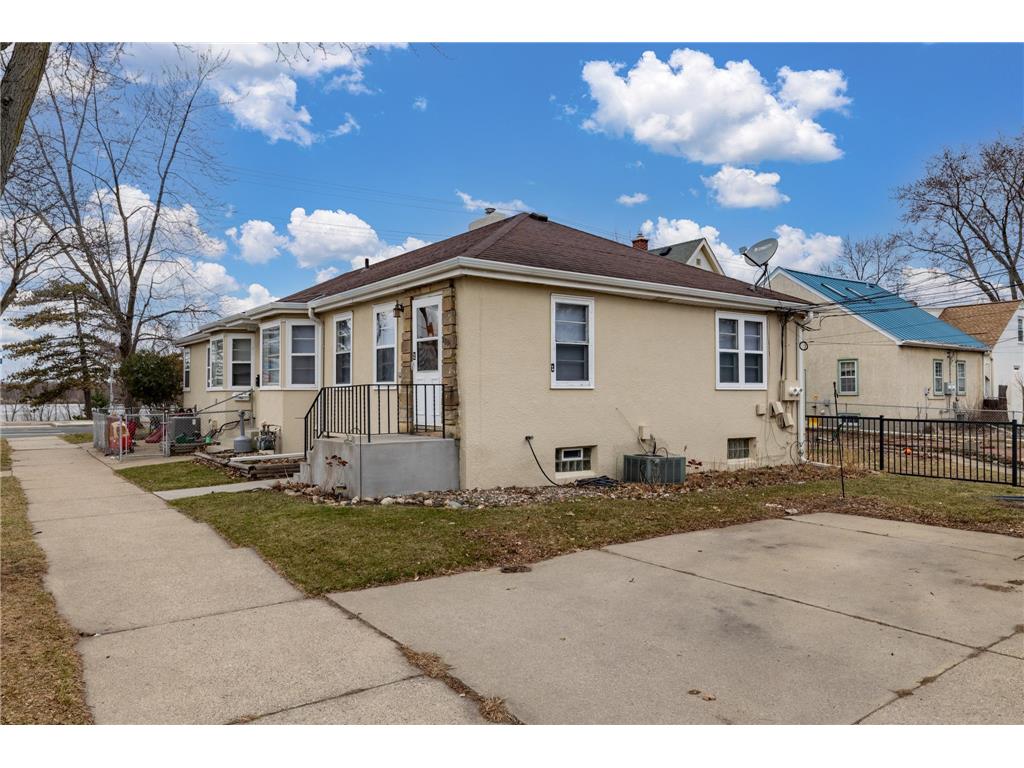 4459 28th Avenue S Minneapolis MN 55406 - Hiawatha 7046213 image1