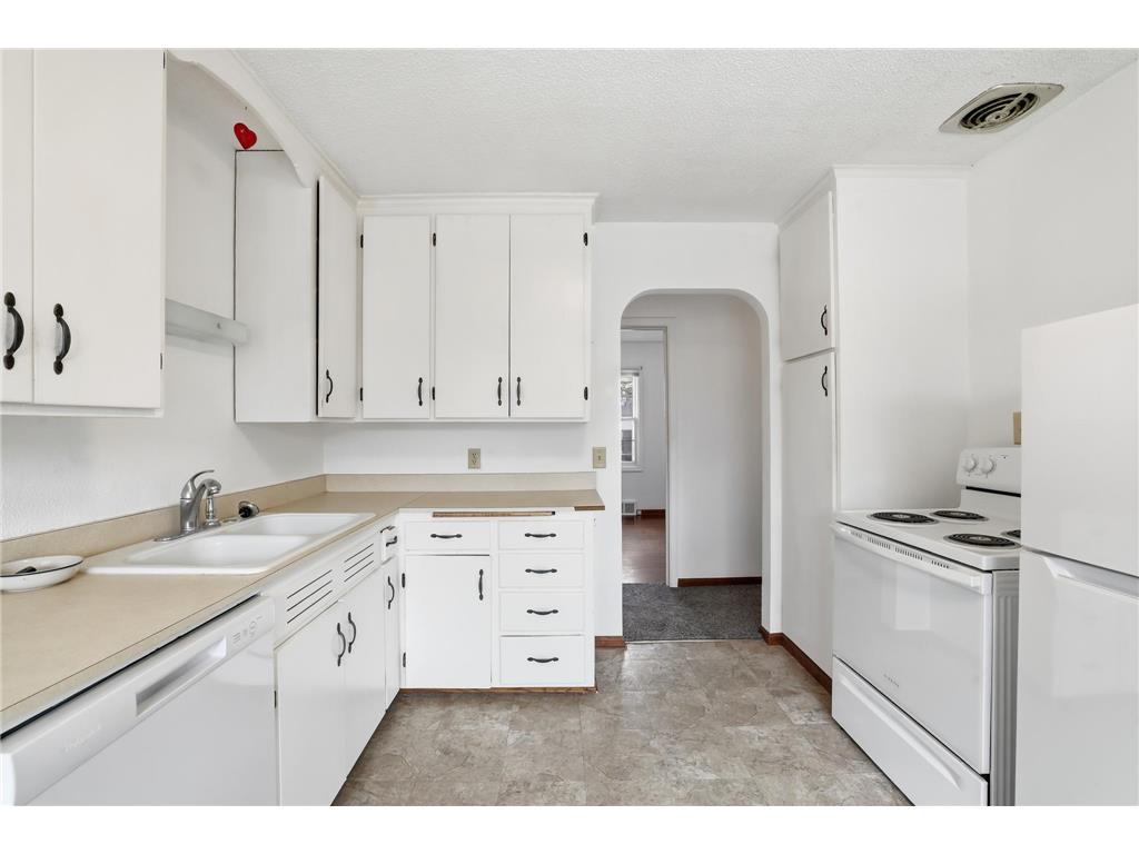 4459 28th Avenue S Minneapolis MN 55406 - Hiawatha 7046213 image11