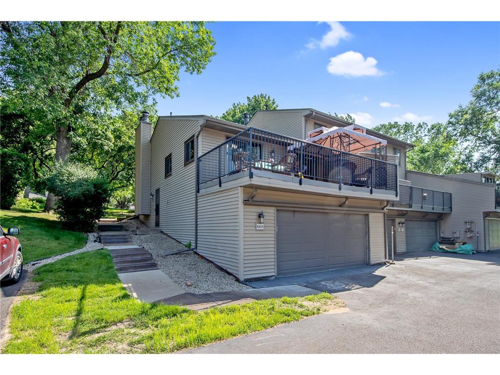 4459 Arden View Court, Arden Hills, MN 55112 MLS 6225298 Edina Realty
