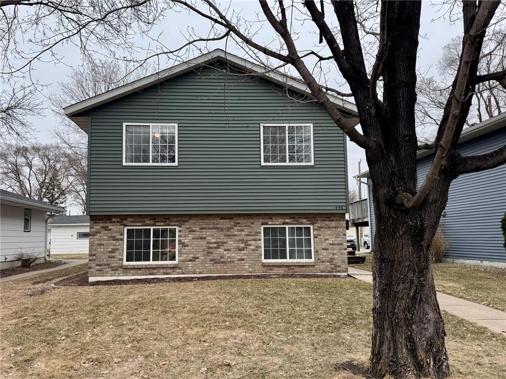 446 26th Avenue N Saint Cloud MN 56303 7040856 image1