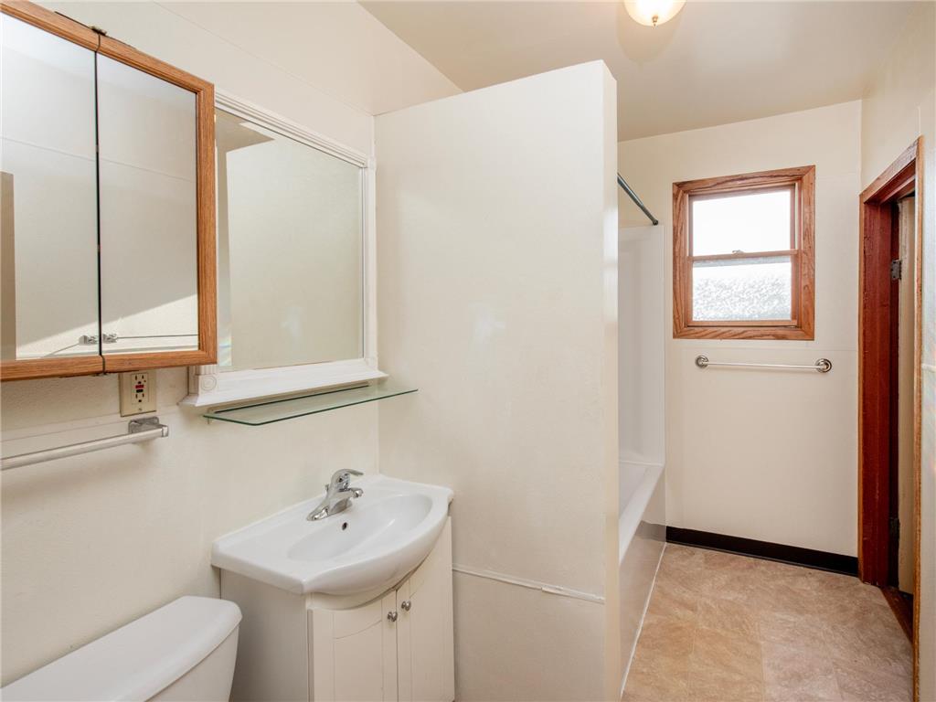 446-448 Virginia Street Saint Paul MN 55103 7003903 image10