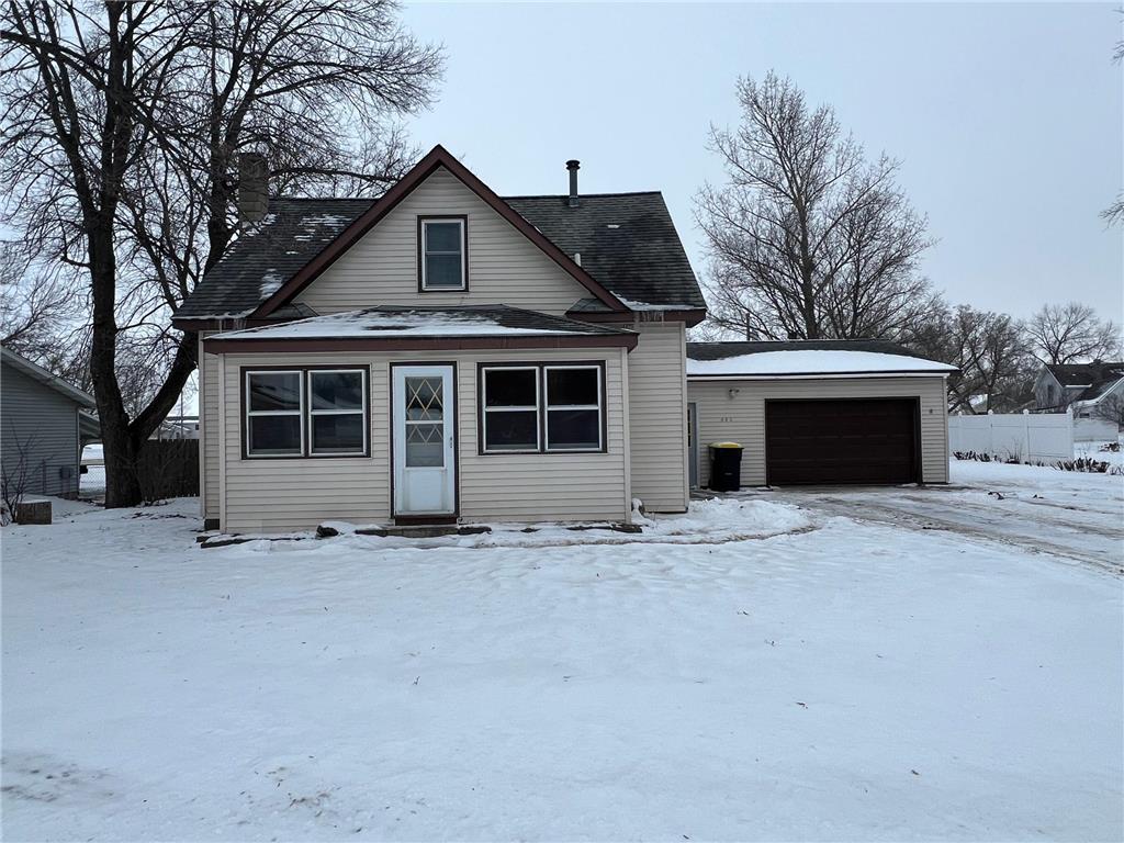 446 4th Avenue NE Perham MN 56573 6481757 image1