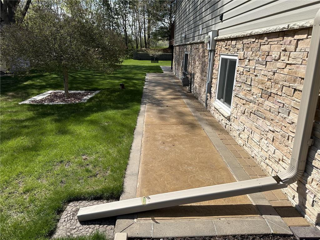446 Hawes Avenue Vadnais Heights MN 55127 7071698 image3