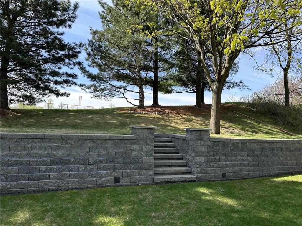 446 Hawes Avenue Vadnais Heights MN 55127 7071698 image5
