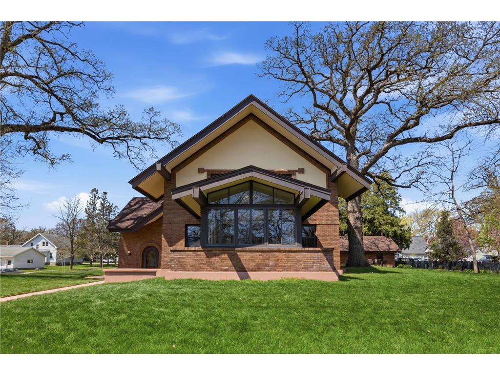 446 Main Street S Hutchinson MN 55350 7019780 image39