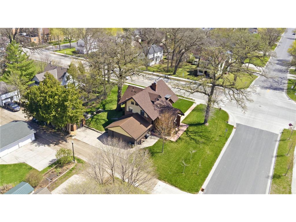 446 Main Street S Hutchinson MN 55350 7019780 image46
