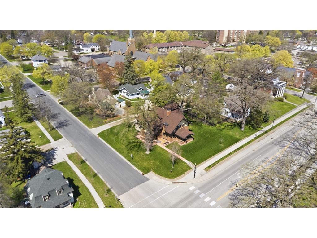 446 Main Street S Hutchinson MN 55350 7019780 image48