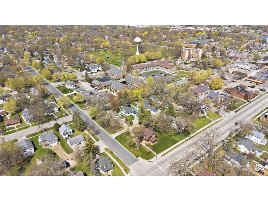 446 Main Street S Hutchinson MN 55350 7019780 image49