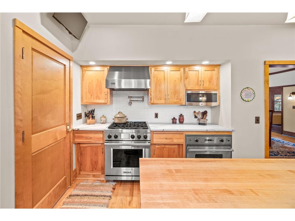 446 Main Street S Hutchinson MN 55350 7019780 image8