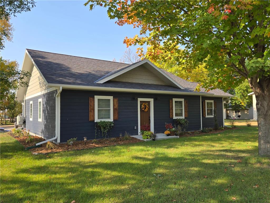 446 Pacific Avenue Hancock MN 56244 6684947 image2