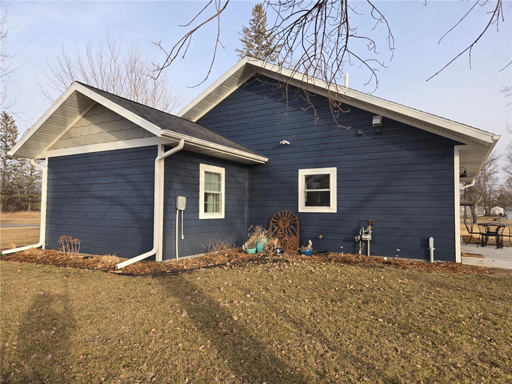 446 Pacific Avenue Hancock MN 56244 6684947 image21