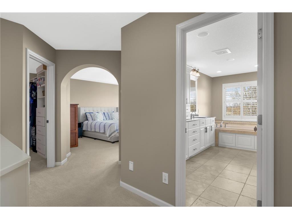 4465 Bluebell Trail S Medina MN 55340 7042506 image22