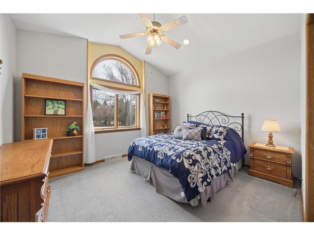 4465 Farmdale Circle Saint Augusta MN 56301 7046504 image19