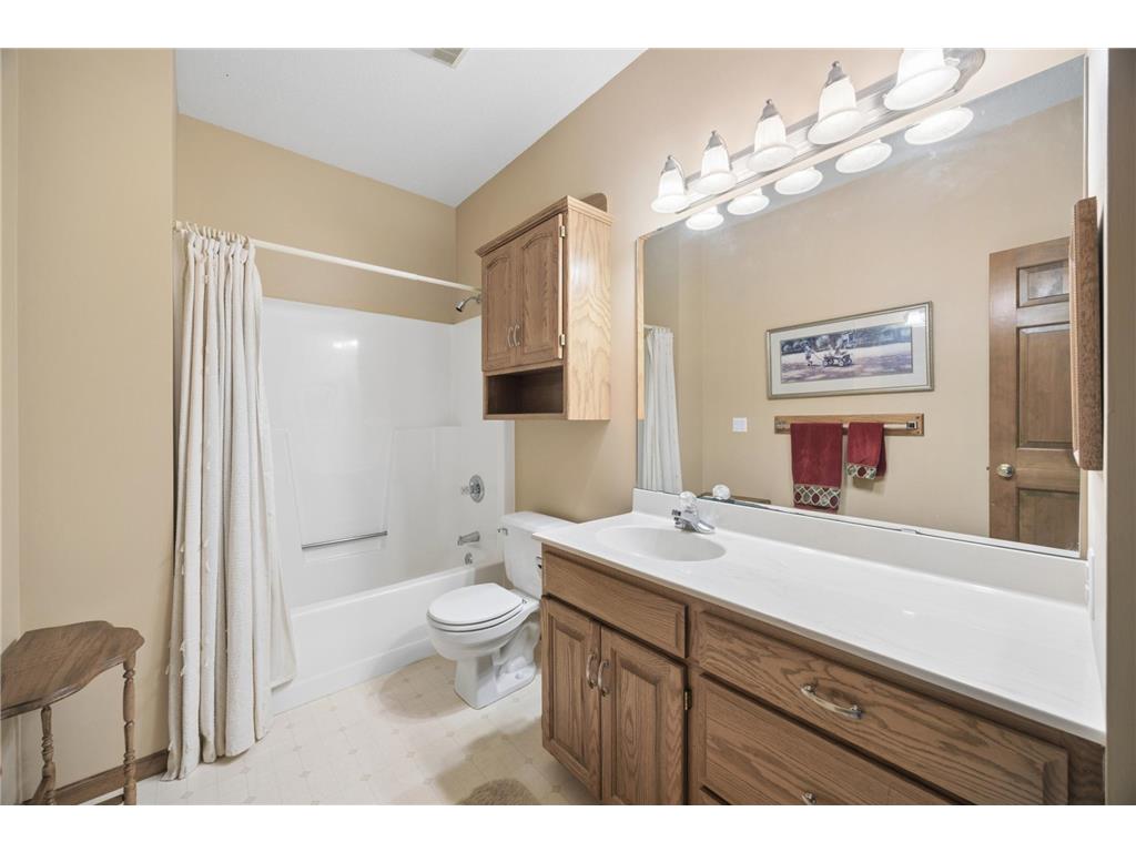 4465 Farmdale Circle Saint Augusta MN 56301 7046504 image20