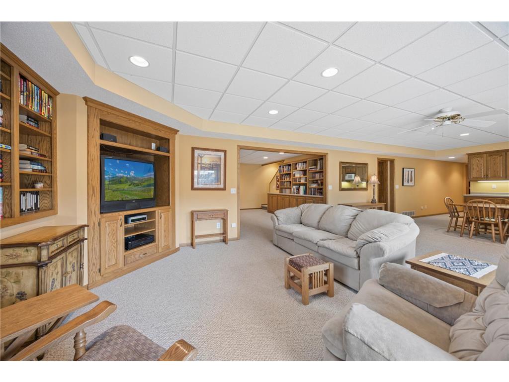 4465 Farmdale Circle Saint Augusta MN 56301 7046504 image24