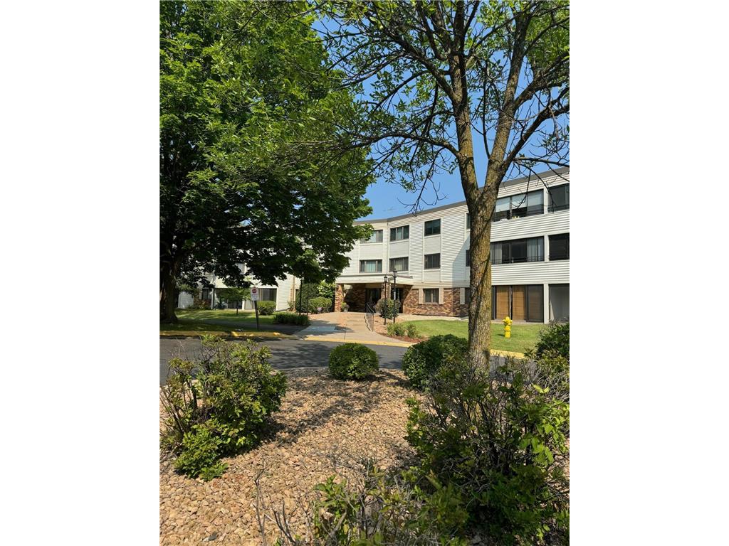4465 Trenton Lane N #203 Plymouth MN 55442 6577789 image1