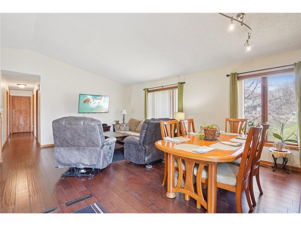 4467 Lynx Court Eagan MN 55123 7020380 image10