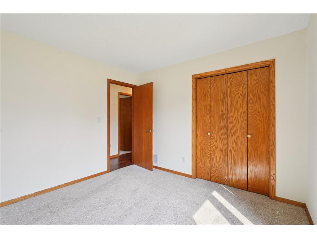 4467 Lynx Court Eagan MN 55123 7020380 image26