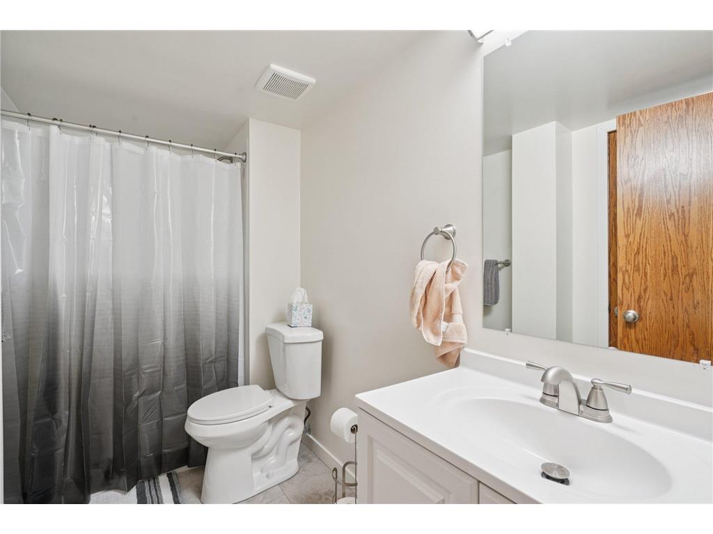 4467 Lynx Court Eagan MN 55123 7020380 image33