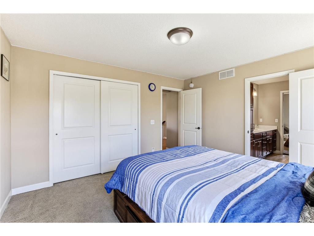 4469 Schilling Way Woodbury MN 55129 7067608 image35