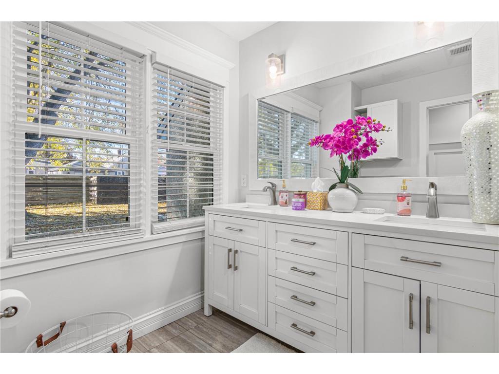 447 14th Avenue N South Saint Paul MN 55075 7016470 image35