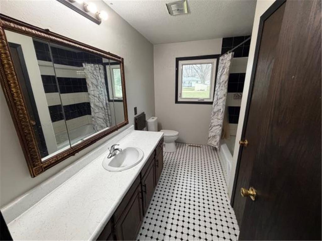 447 2nd Avenue SW Winnebago MN 56098 7049931 image11